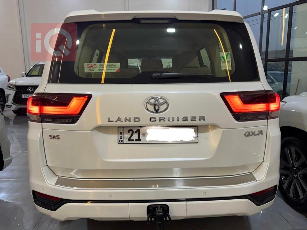 تويوتا لاندكروزر